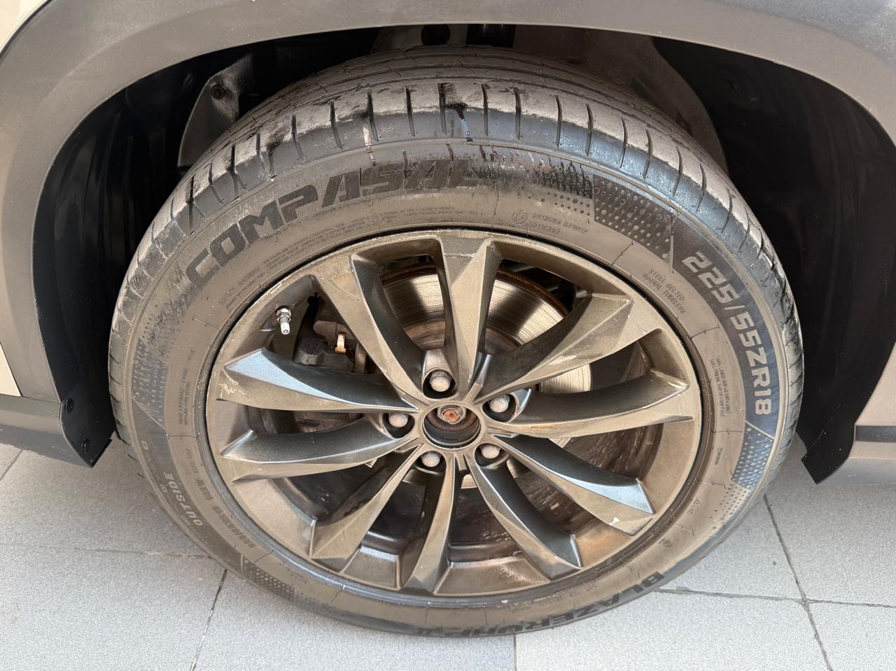 2023 Chevrolet CAPTIVA A 5 PTS LT 15T TA AAC 5 PAS RA-18