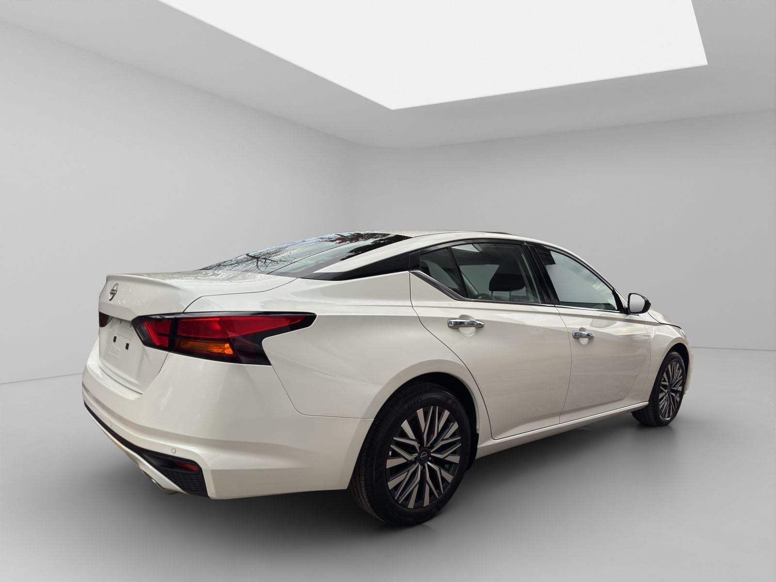 2024 Nissan ALTIMA 4P ADVANCE L42.5 AUT