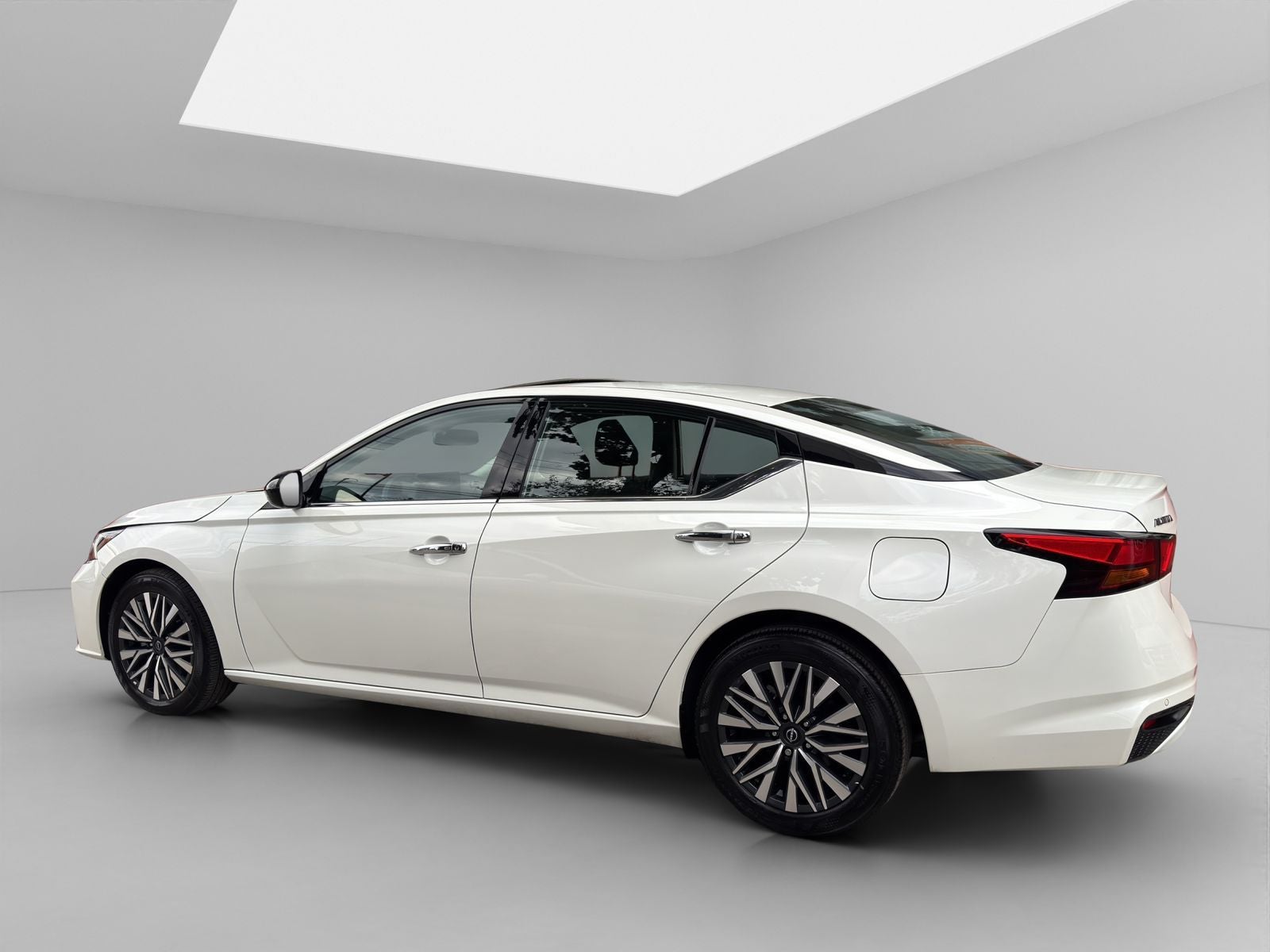 2024 Nissan ALTIMA 4P ADVANCE L42.5 AUT