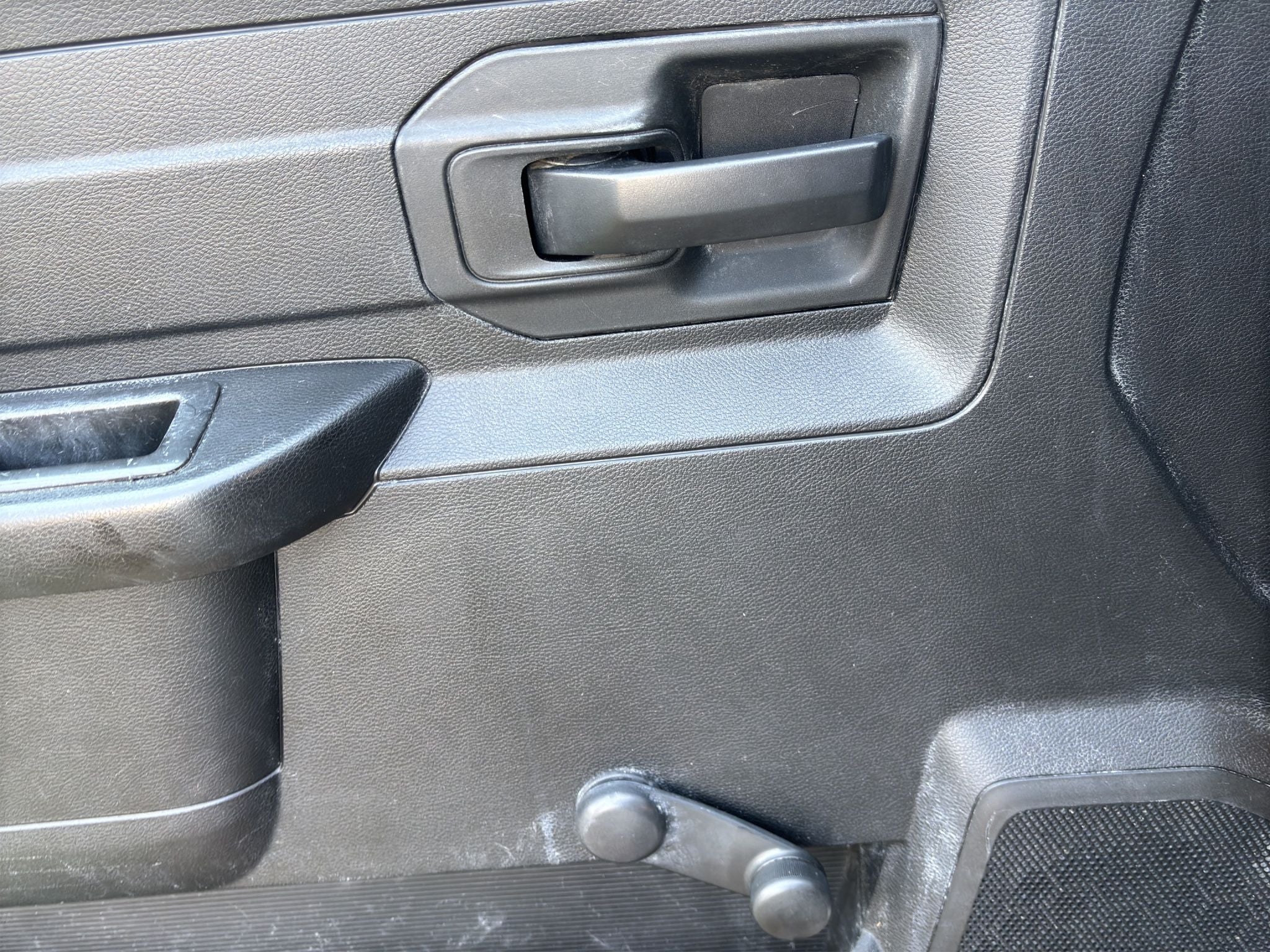 2020 RAM 1500 4 PTS CREW CAB SLT V6 36L TA 4X4