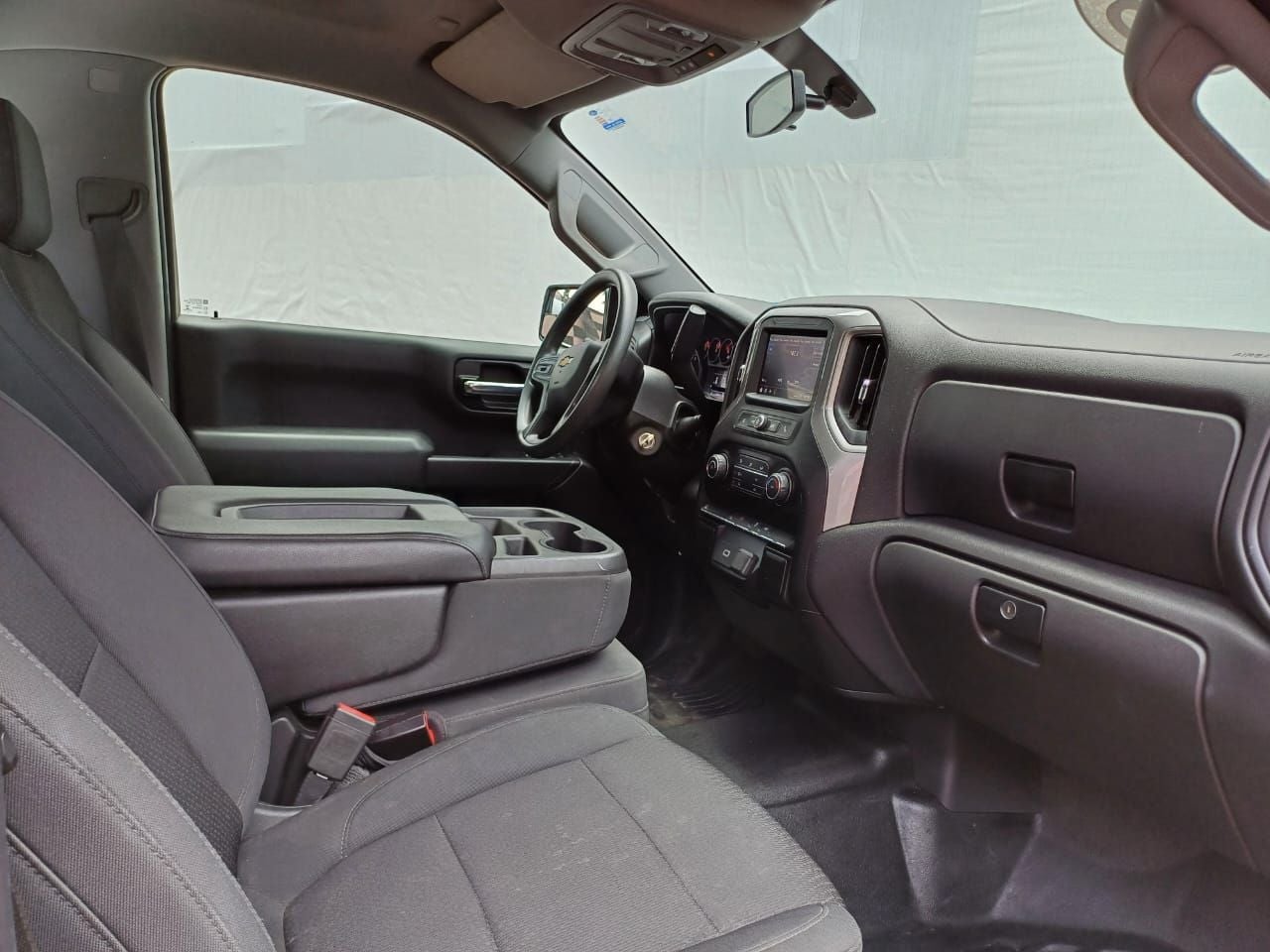 2020 Chevrolet SILVERADO 2 PTS 1500 WT CABINA REGULAR TA AAC