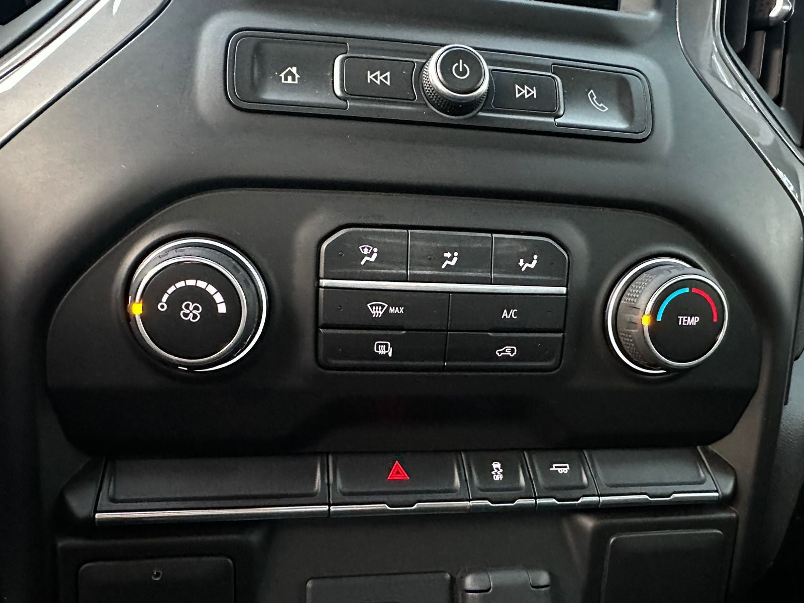 2020 Chevrolet SILVERADO 2 PTS 1500 WT CABINA REGULAR TA AAC