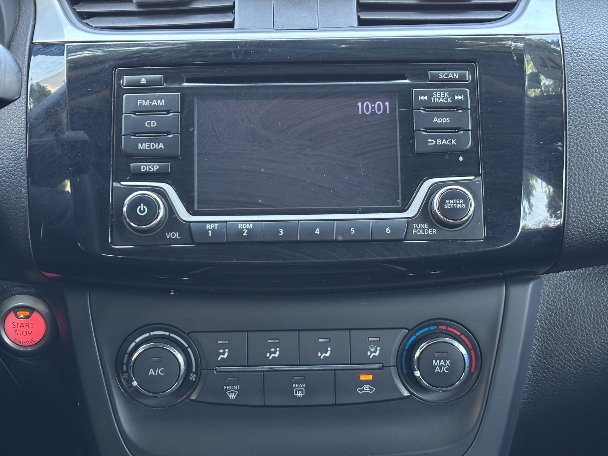 2017 Nissan SENTRA 4 PTS ADVANCE AAC F NIEBLA RA-16CVT