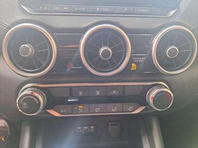 2023 Nissan SENTRA 4 PTS ADVANCE TA AAC F NIEBLA RA-16