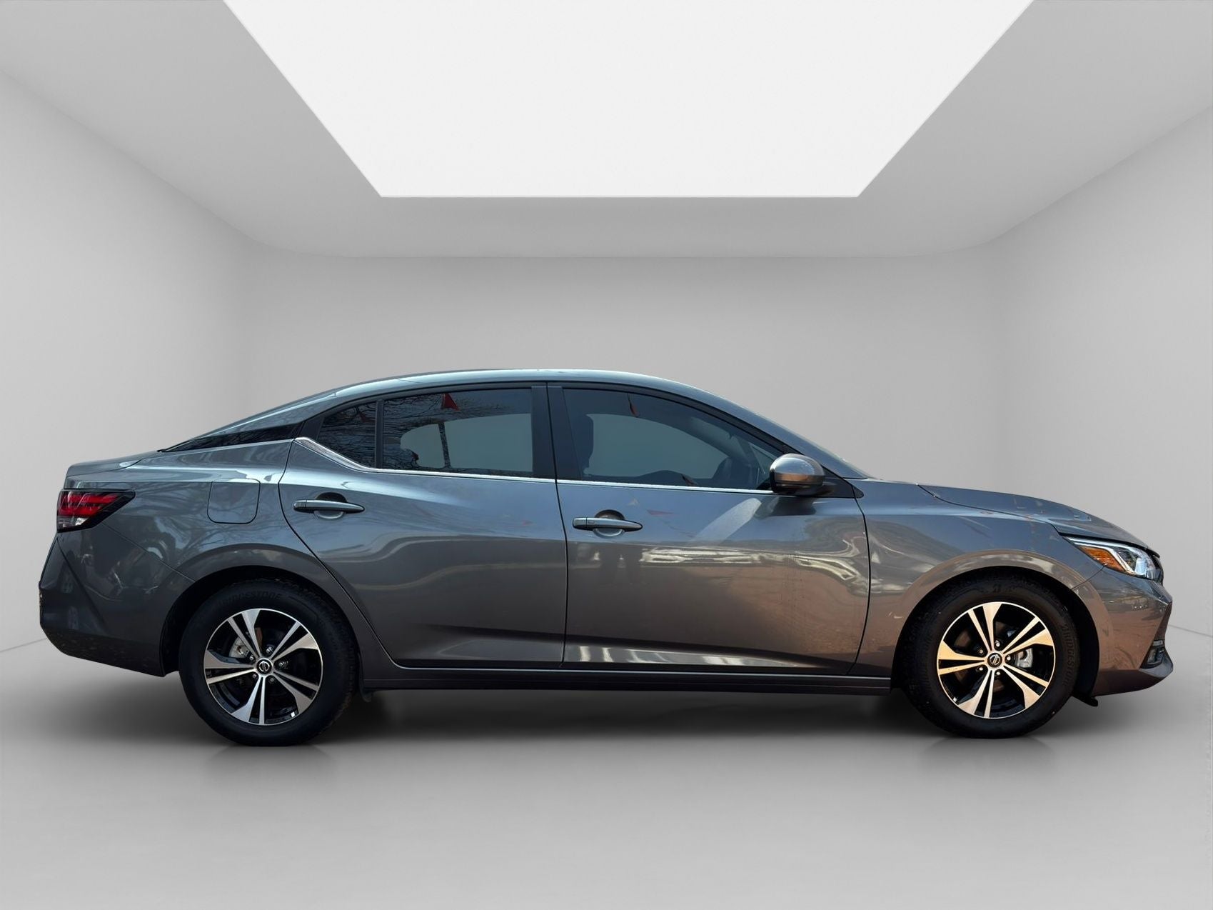 2023 Nissan SENTRA 4 PTS ADVANCE TA AAC F NIEBLA RA-16