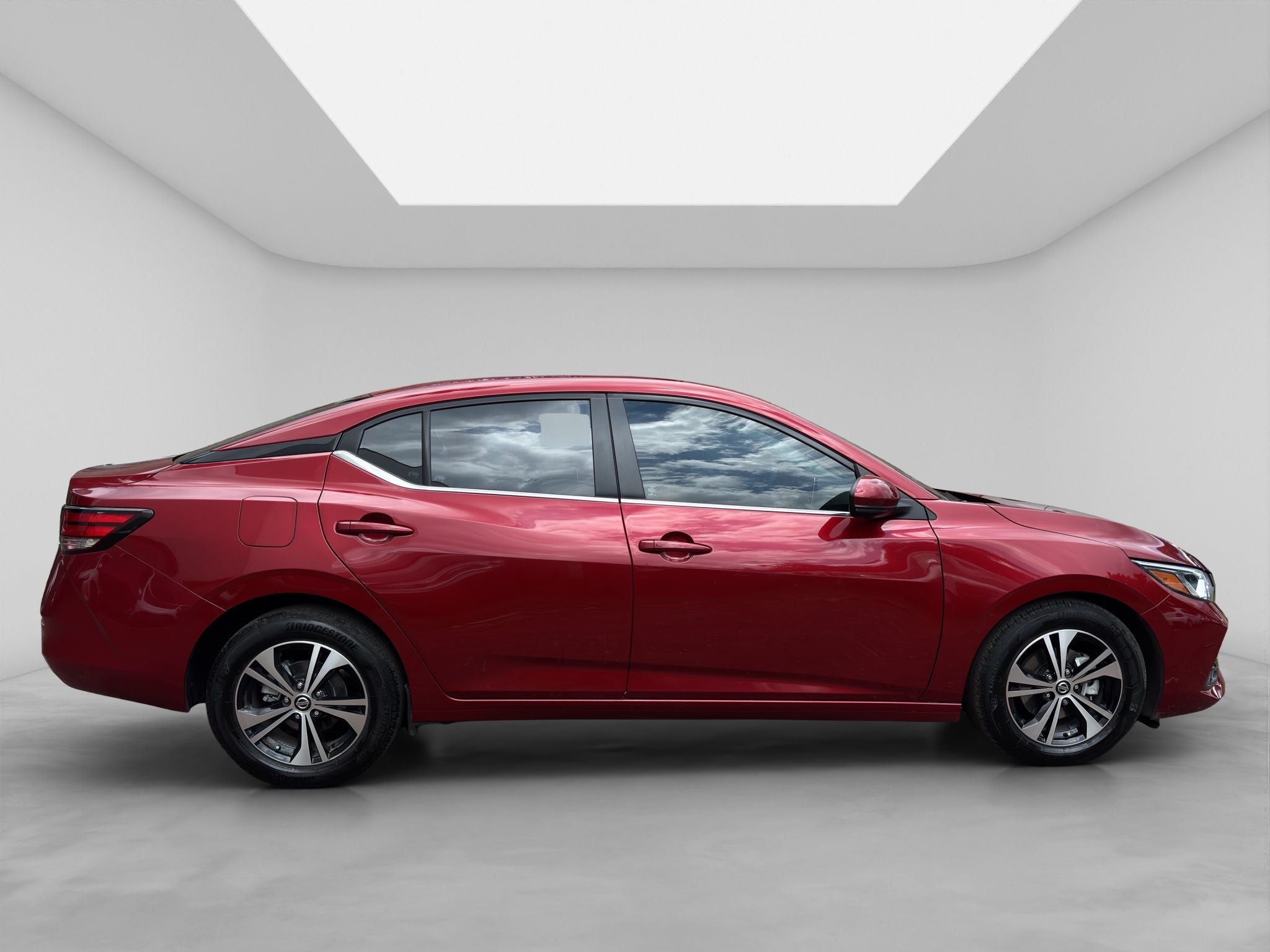 2023 Nissan SENTRA 4 PTS ADVANCE TA AAC F NIEBLA RA-16