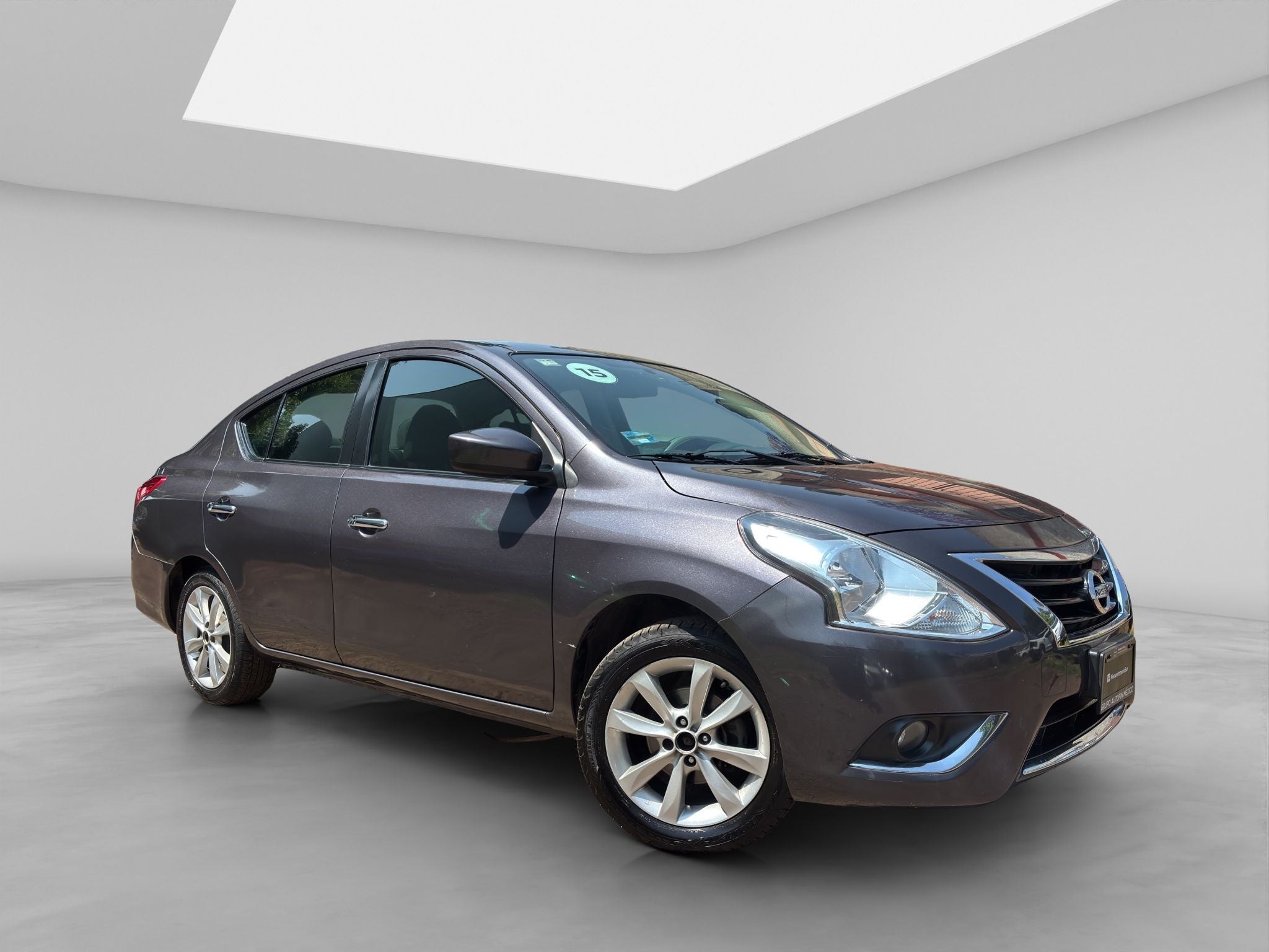 2015 Nissan VERSA 4 PTS ADVANCE TA AAC VE F NIEBLA RA-15