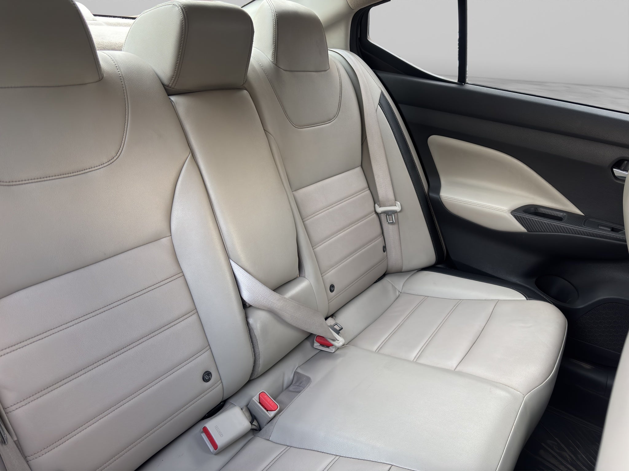 2023 Nissan VERSA 4P EXCLUSIVE L41.6 AUT