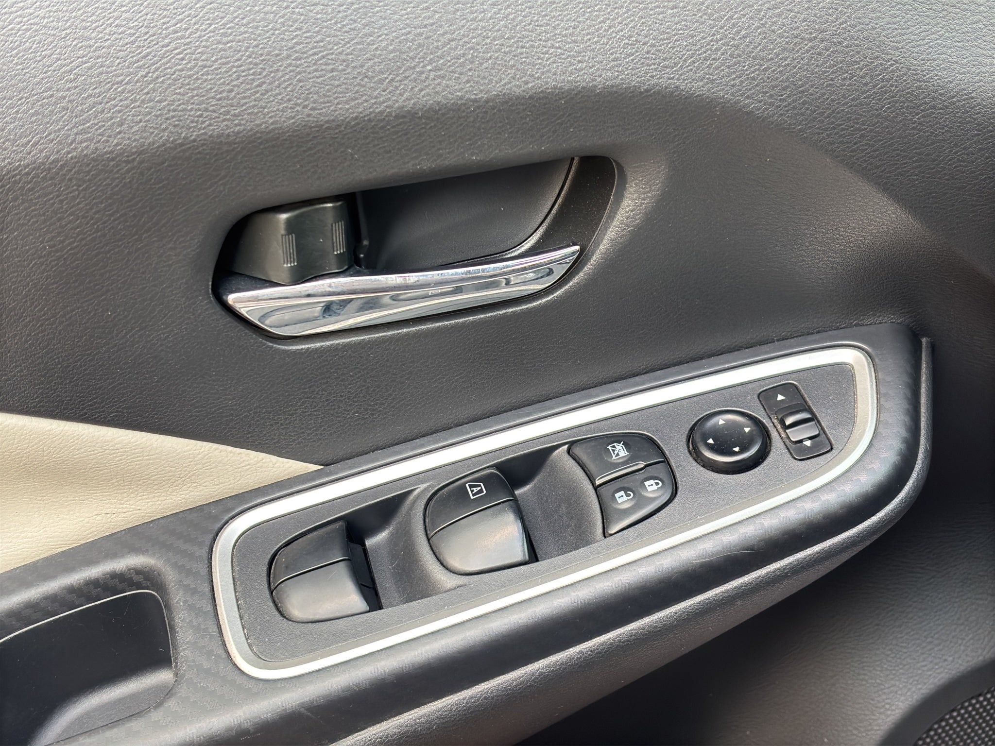 2023 Nissan VERSA 4P EXCLUSIVE L41.6 AUT