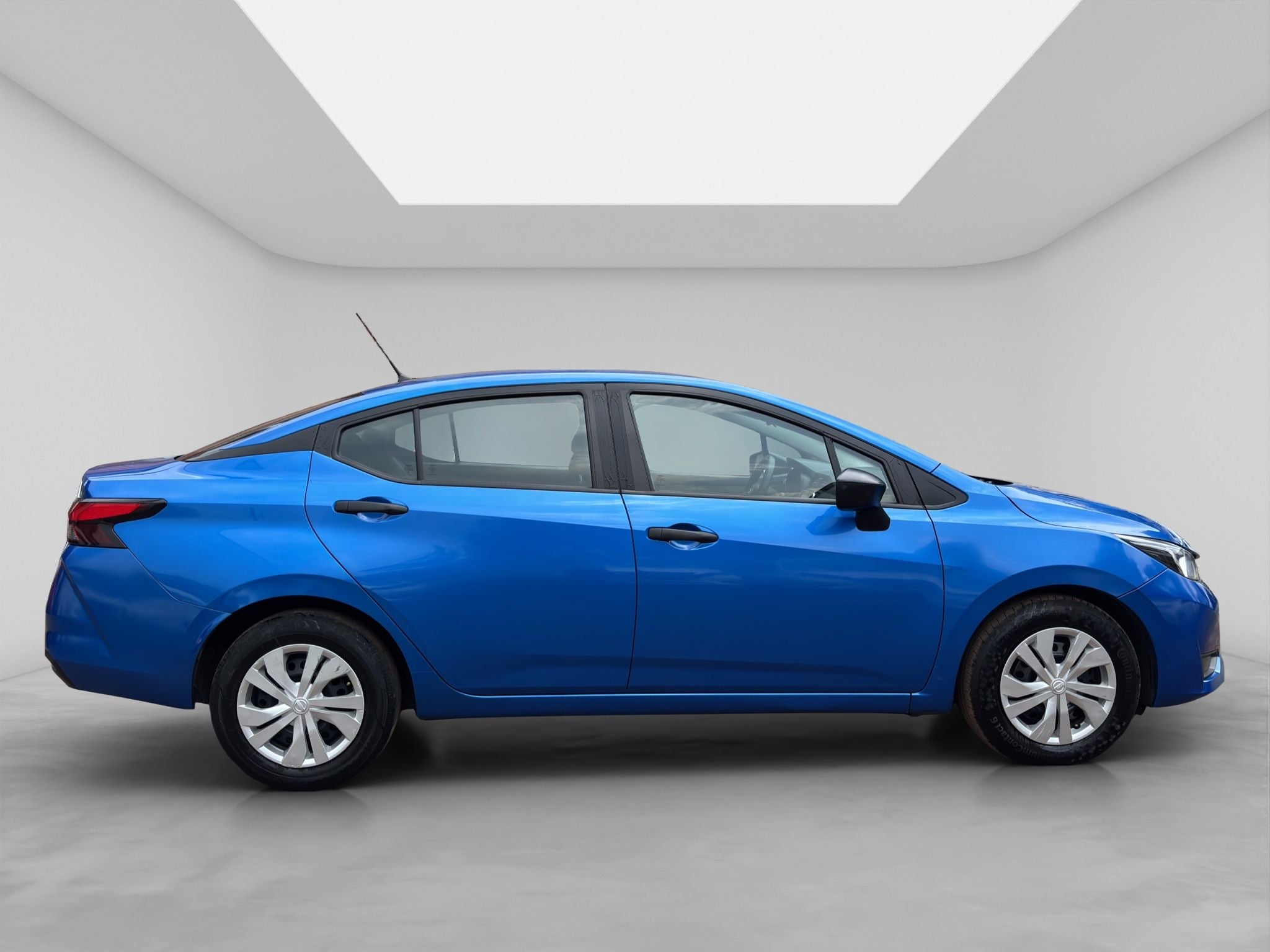 2023 Nissan VERSA 4P SENSE L41.6 MAN
