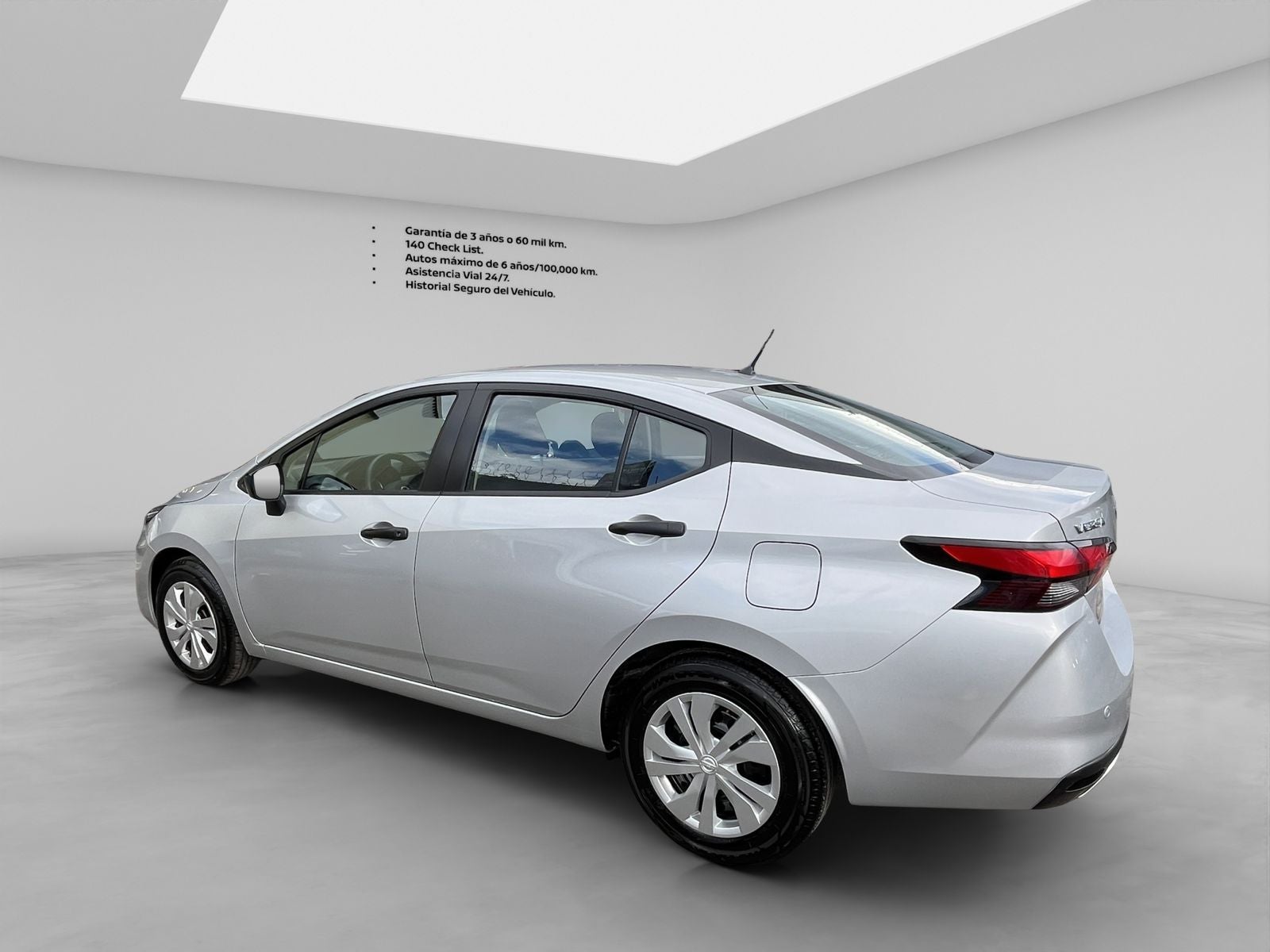 2025 Nissan VERSA 4P SENSE L41.6 AUT