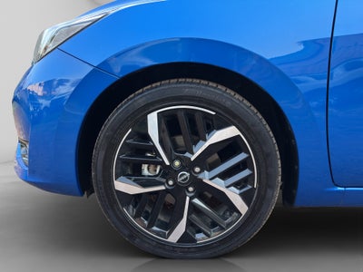 2025 Nissan VERSA 4P SR L41.6 AUT