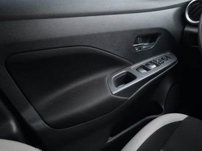 2022 Nissan VERSA 4 PTS ADVANCE TA AAC VE F NIEBLA RA-16