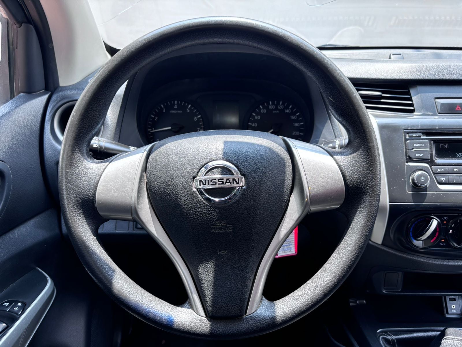 2020 Nissan NP300 FRONTIER 4 PTS DOBLE CABINA 25 TD TM6 F HALOGENO R-16 4X4