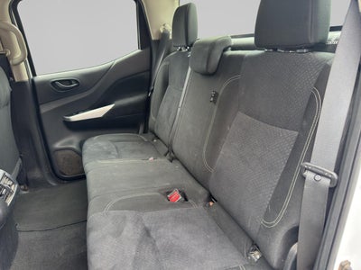 2020 Nissan NP300 4 PTS PICK-UP DOBLE CABINA SE TM6 AAC VE