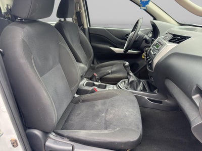 2020 Nissan NP300 4 PTS PICK-UP DOBLE CABINA SE TM6 AAC VE