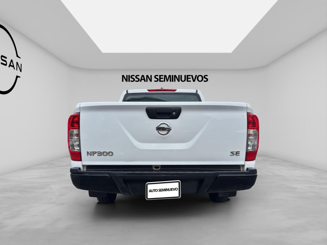 2020 Nissan NP300 4 PTS PICK-UP DOBLE CABINA SE TM6 AAC VE