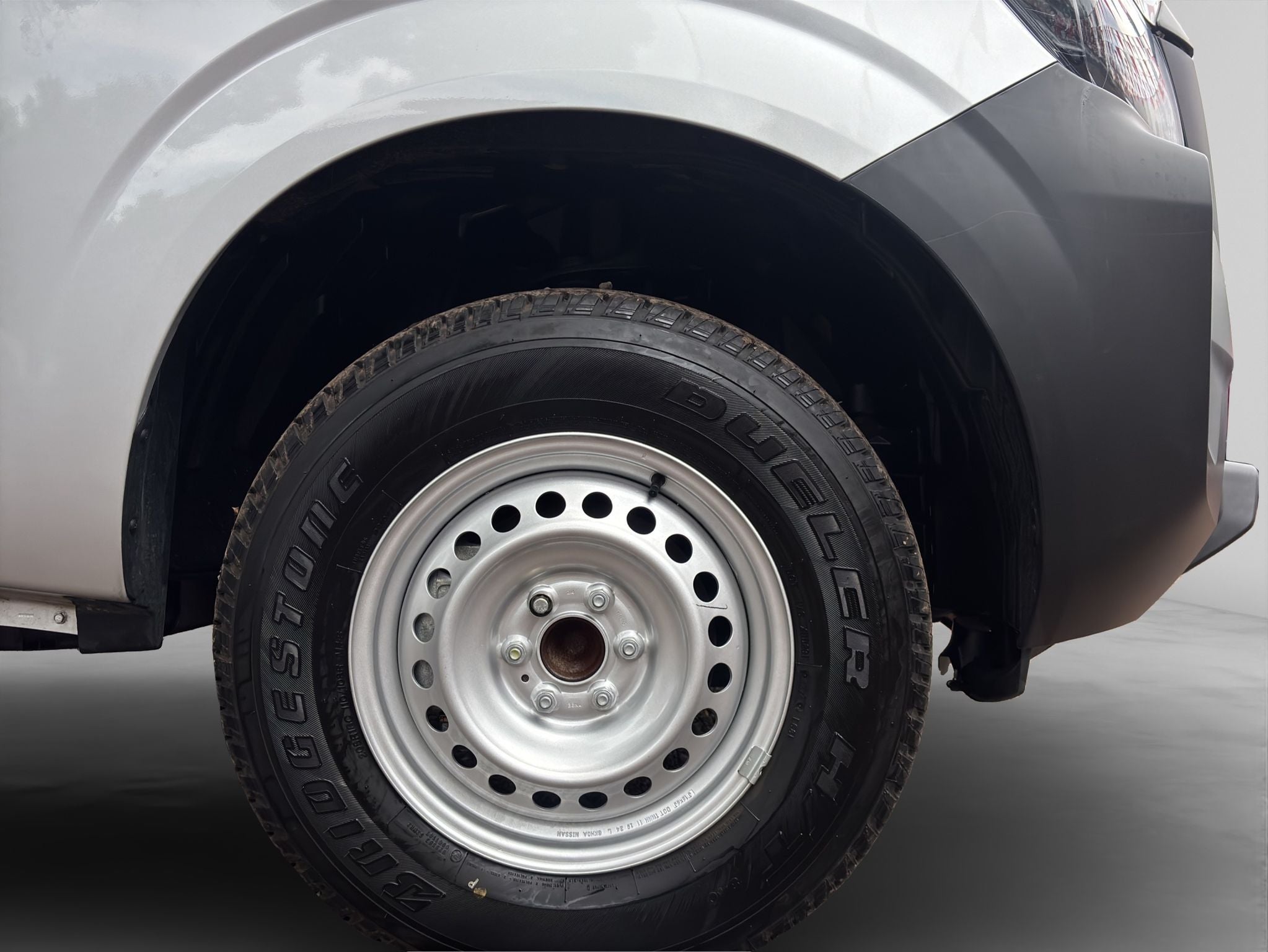 2024 Nissan NP300 CHASIS CABINA 2P L42.5 MAN AA