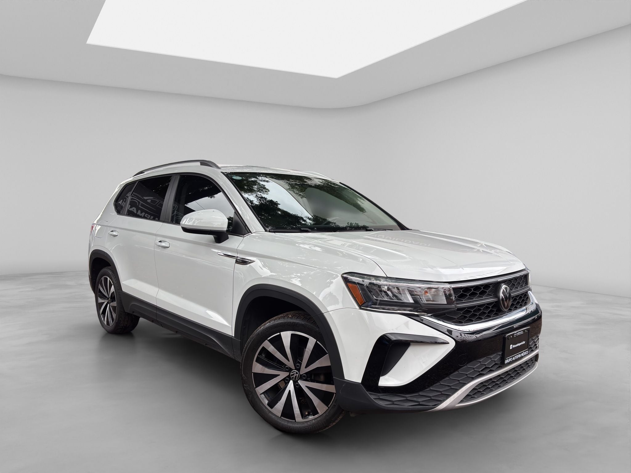 2023 Volkswagen TAOS 5 PTS COMFORTLINE 14L TA PIEL F LED RA-18