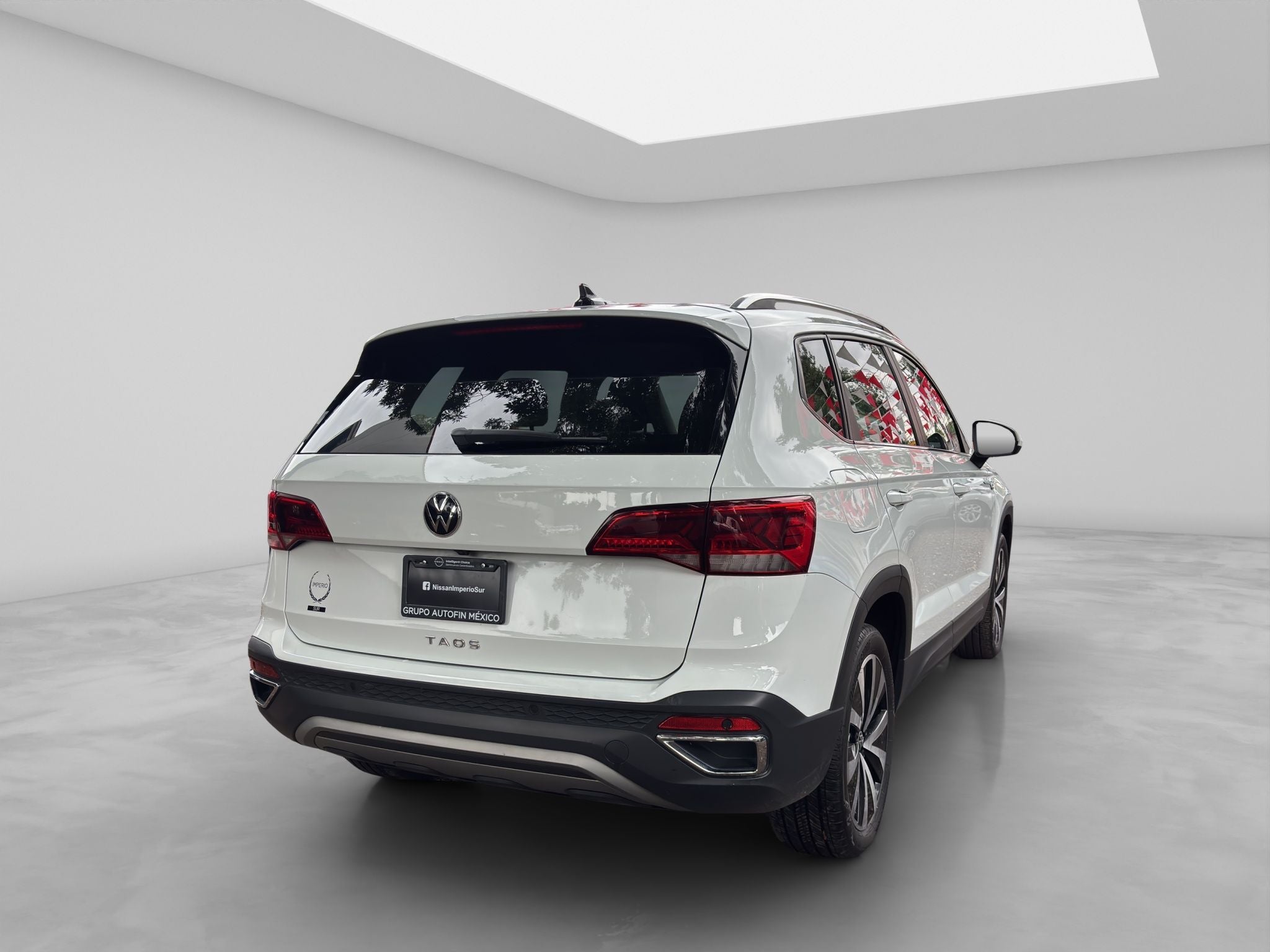 2023 Volkswagen TAOS 5 PTS COMFORTLINE 14L TA PIEL F LED RA-18