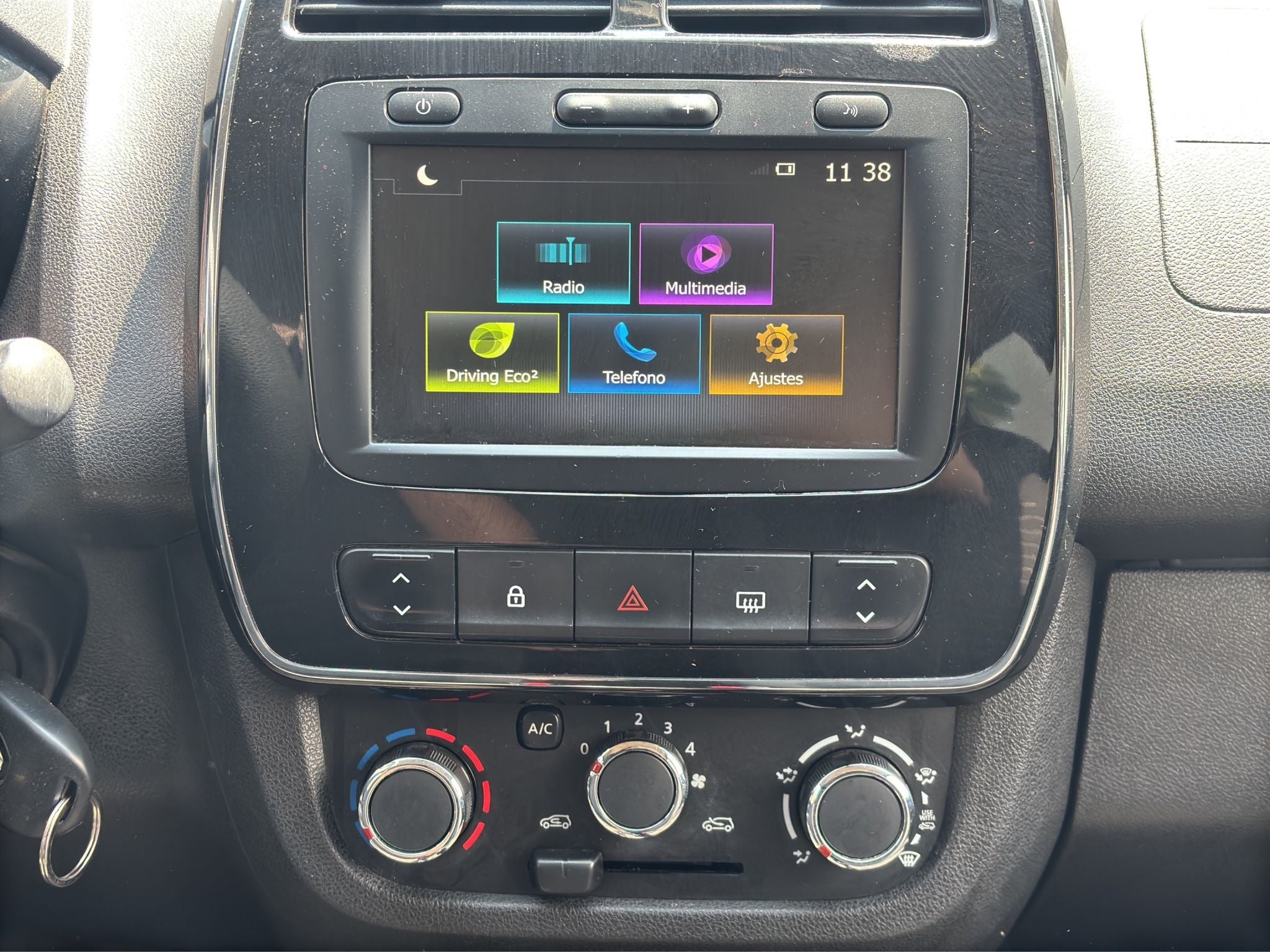 2021 RENAULT KWID 5 PTS ICONIC TM5 AAC F NIEBLA R-14