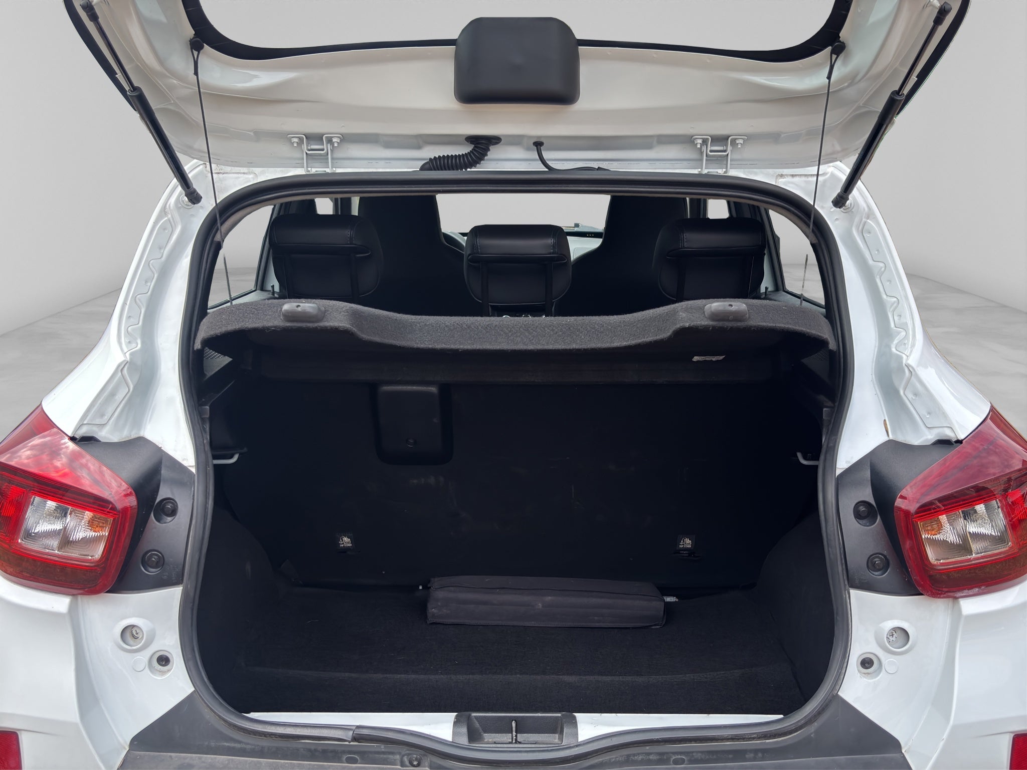 2025 RENAULT KWID 5P ICONIC L31.0 MAN