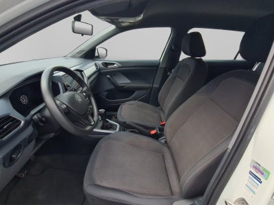 2023 Volkswagen T-CROSS 5P TRENDLINE L31.0T AUT