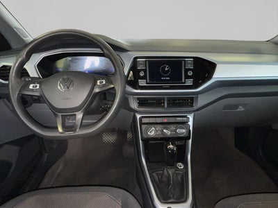 2023 Volkswagen T-CROSS 5P TRENDLINE L31.0T AUT