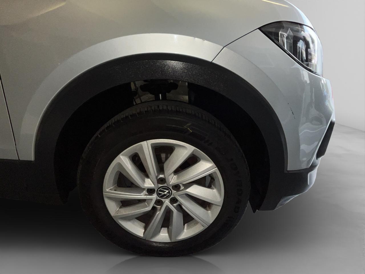 2023 Volkswagen T-CROSS 5P TRENDLINE L31.0T AUT