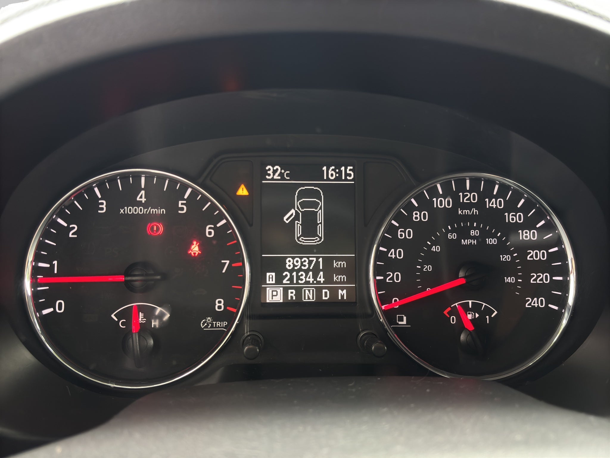 2014 Nissan X-TRAIL 5 PTS ADVANCE CVT BL 6 CD QC XENON RA-17