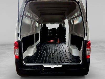 2023 Nissan URVAN 4 PTS AMPLIA TM5 AAC