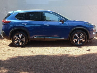 2023 Nissan X-TRAIL PLATINUM 2 FILAS