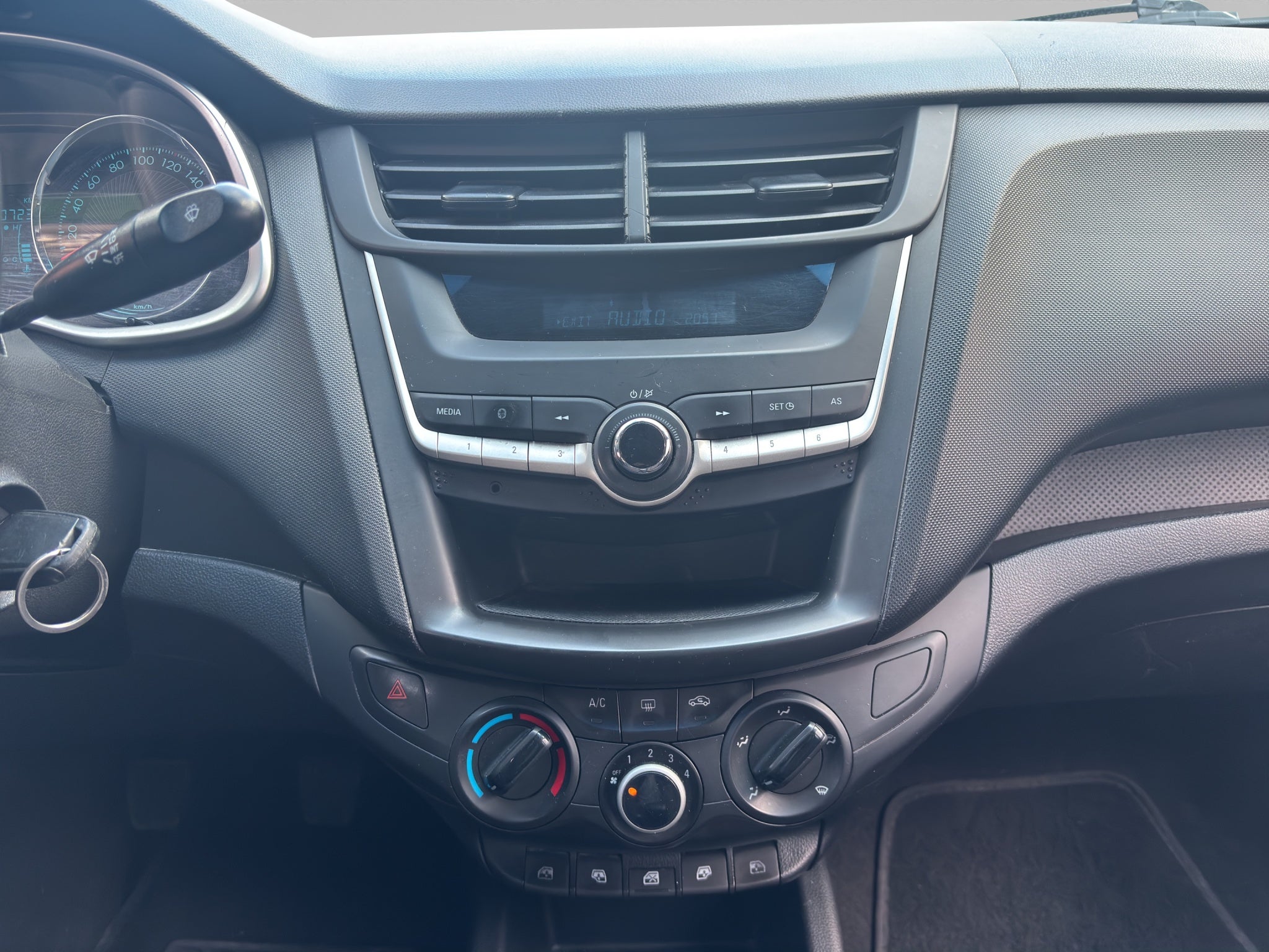 2023 Chevrolet AVEO 4P LS L41.5 MAN