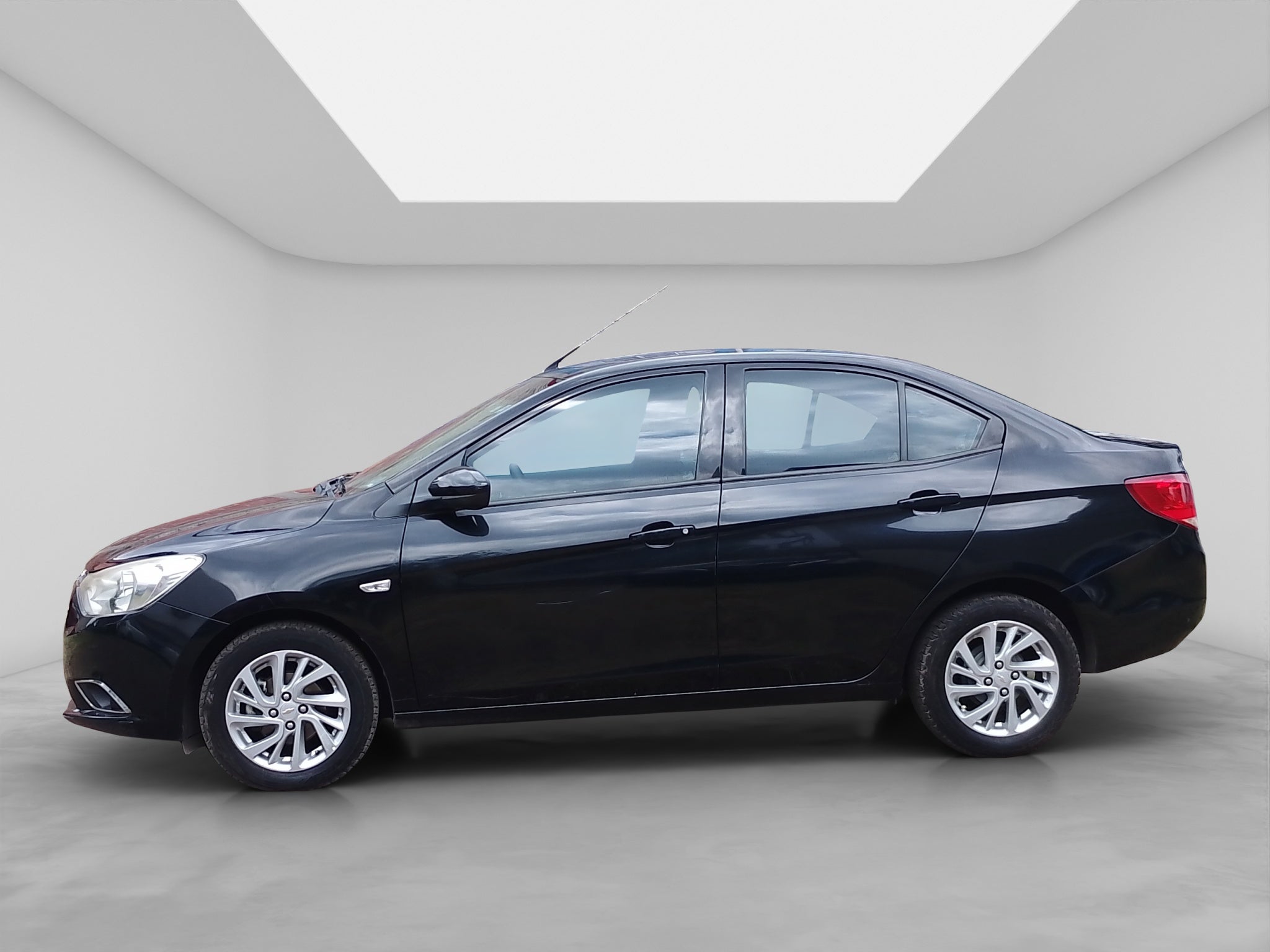2018 Chevrolet AVEO 4 PTS LTZ TM5 AAC AUT QC F NIEBLA RA-15