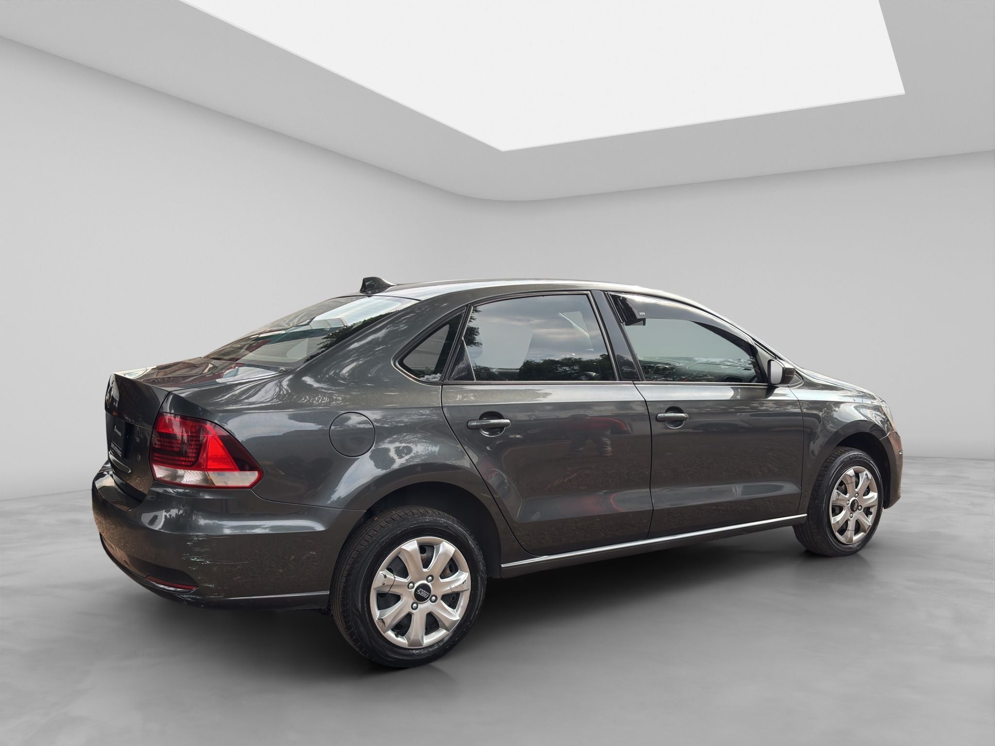 2018 Volkswagen VENTO 4 PTS STARLINE TA AAC MP3 R-15
