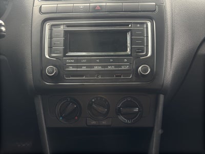 2018 Volkswagen VENTO 4 PTS STARLINE TA AAC MP3 R-15