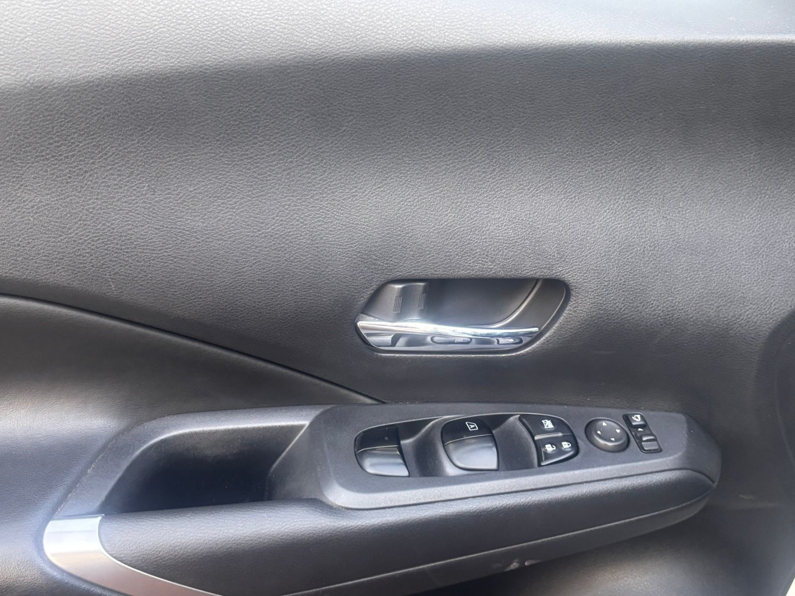 2023 Nissan KICKS 5 PTS E-POWER PLATINUM ELECTA PIEL ADAS RA-17