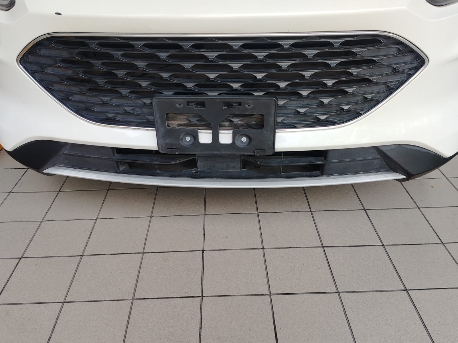 2021 Ford ESCAPE H5B 5 PTS SEL LIMITED HIBRIDO 25L TA F NIEBLA RA-17