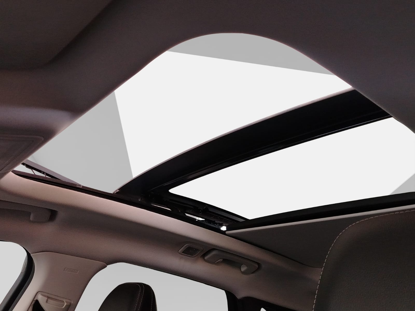 2021 Ford ESCAPE H5B 5 PTS SEL LIMITED HIBRIDO 25L TA F NIEBLA RA-17