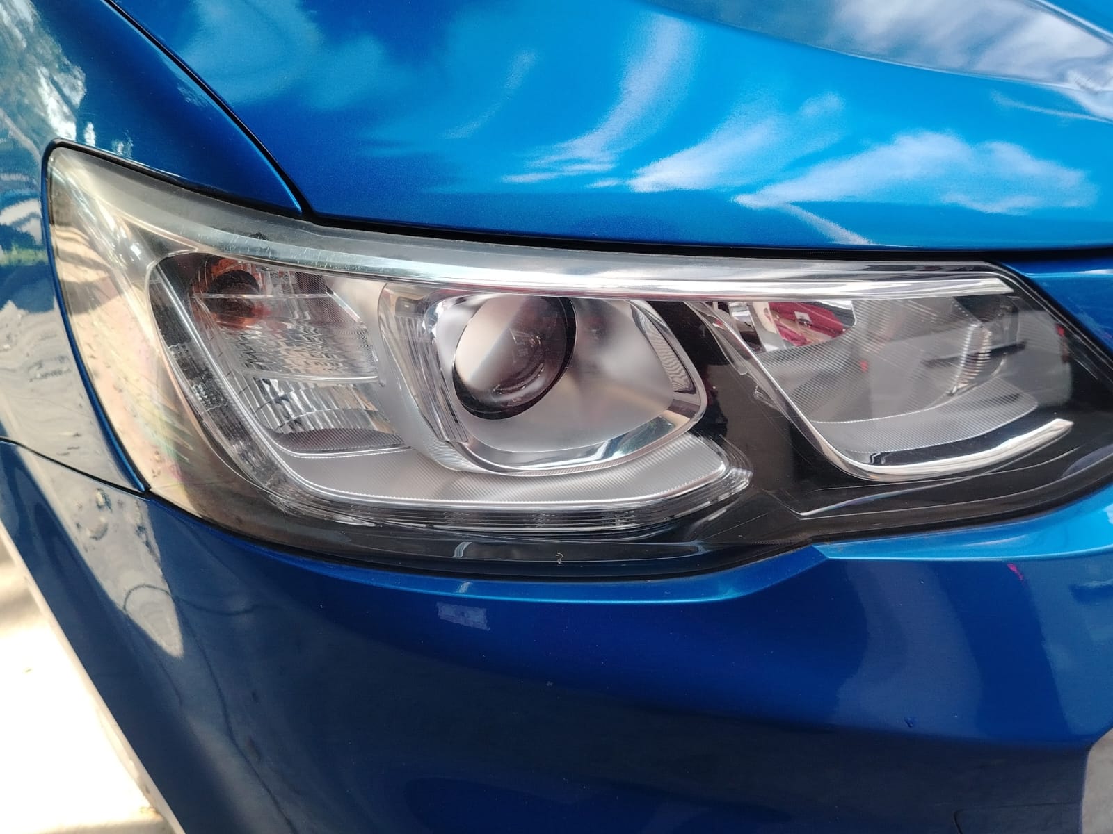 2017 Chevrolet SONIC 4 PTS LT TM5 AAC VE BA RA-15
