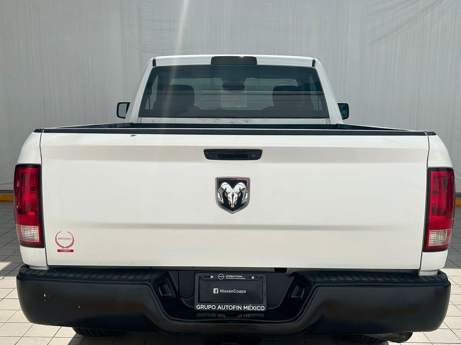 2016 Chevrolet SONIC 5 PTS HB RS 14T TM6 AAC PIEL VE F NIEBLA RA-17