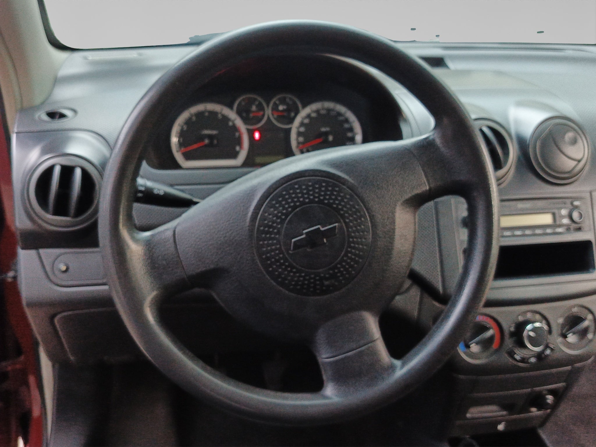 2016 Chevrolet AVEO 4 PTS LS TM5 AAC R-14