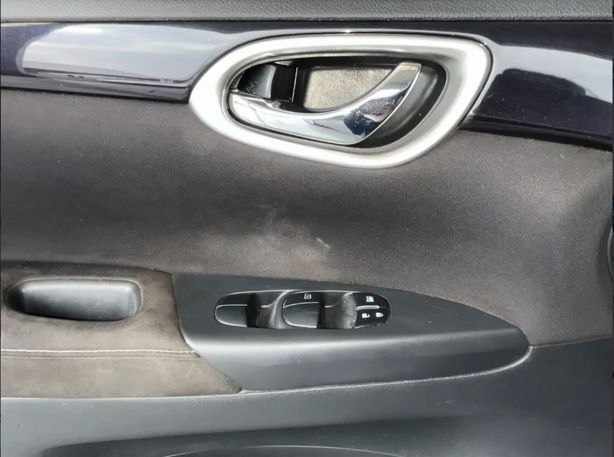 2019 Nissan SENTRA 4 PTS ADVANCE AAC F NIEBLA RA-16CVT