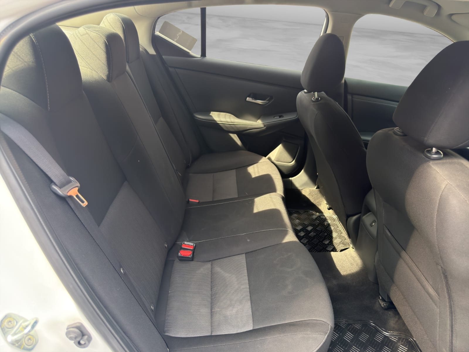 2022 Nissan SENTRA 4 PTS ADVANCE TA AAC F NIEBLA RA-16