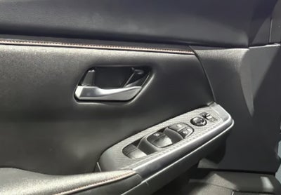 2024 Nissan SENTRA 4P SR BI-TONO L42.0 AUT