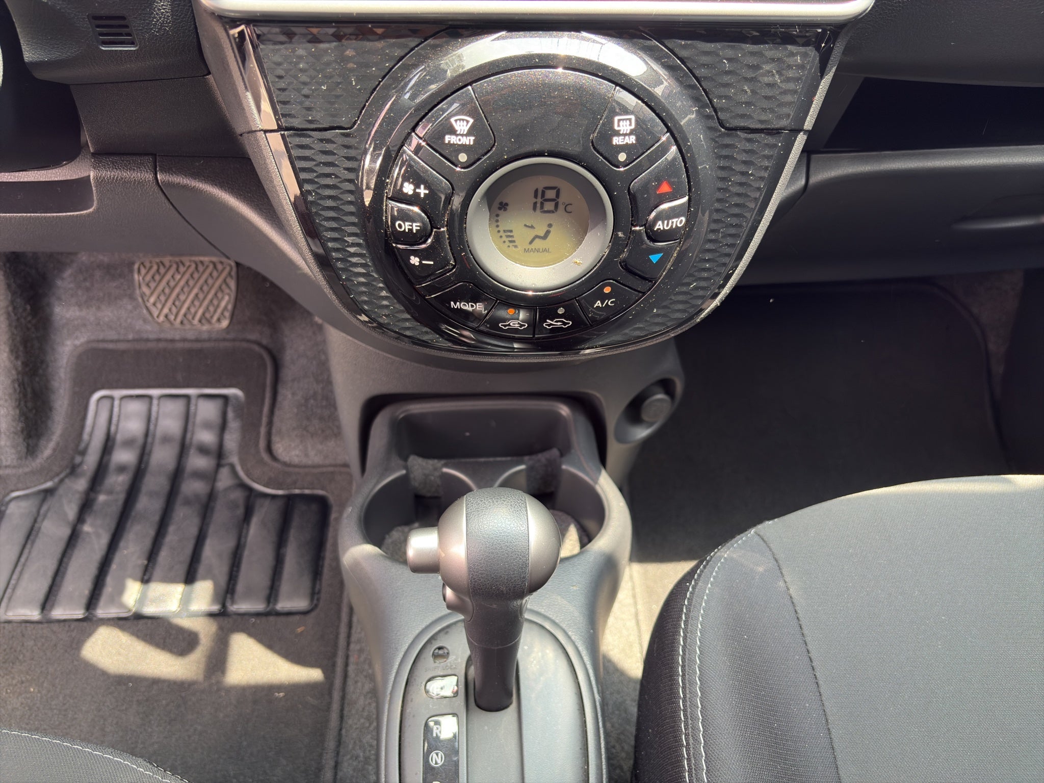 2024 Nissan MARCH 5P EXCLUSIVE L41.6 AUT