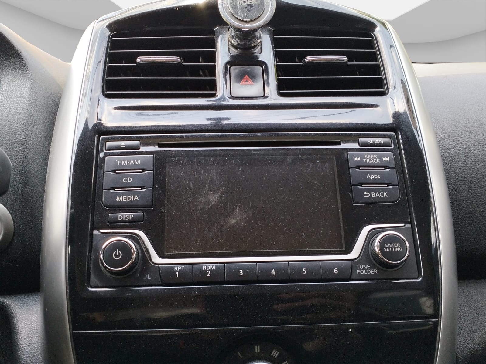 2017 Nissan VERSA 4 PTS ADVANCE TA AAC VE F NIEBLA RA-15