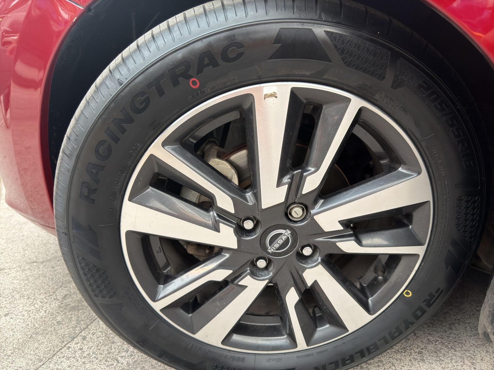 2024 Nissan VERSA 4P ADVANCE L41.6 AUT