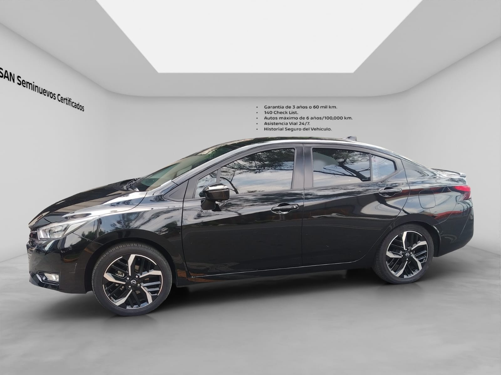 2024 Nissan VERSA 4P SR L41.6 AUT