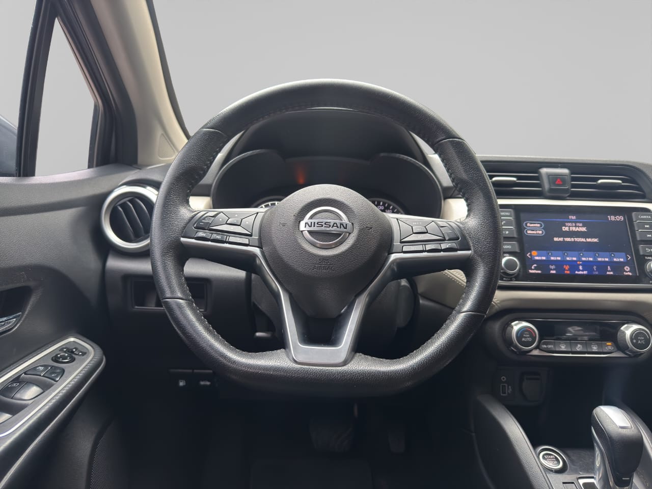 2022 Nissan VERSA 4 PTS ADVANCE TA AAC VE F NIEBLA RA-16